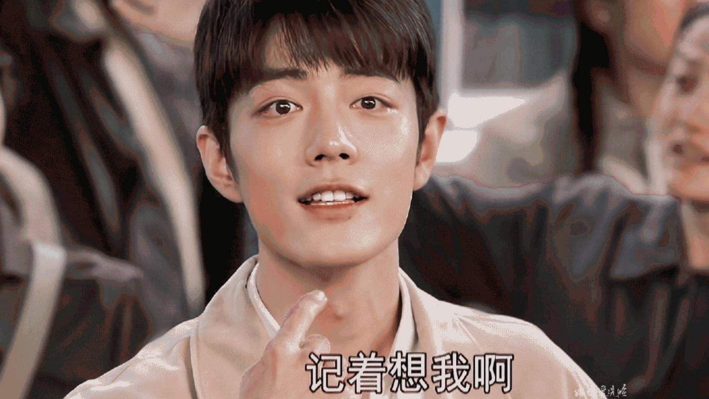肖戰(zhàn)年度感人時(shí)刻：與母親深情相擁，溫馨畫面熱議