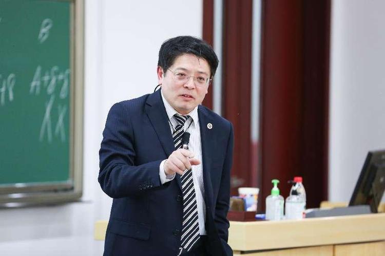 專訪市人大代表董志勇：解析首都經(jīng)濟(jì)發(fā)展新機(jī)遇