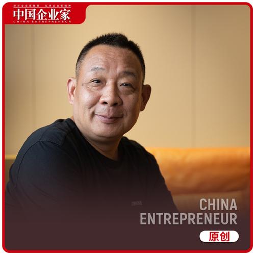 于東來(lái)精準(zhǔn)把握時(shí)代脈搏，成為輿論焦點(diǎn)