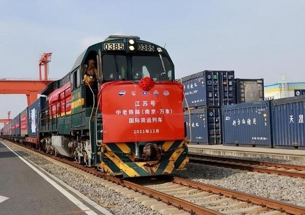 中越跨境列車開通：這趟國際列車如何推動兩國經(jīng)貿(mào)合作